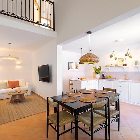 Apartman Luri Sutivan Kültér fotó