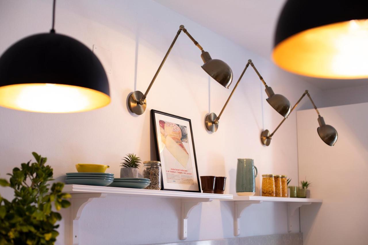 Apartman Luri Sutivan Kültér fotó